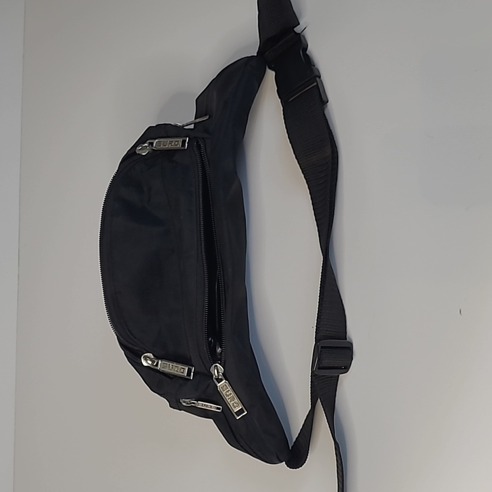Vintage Fanny pack Euro design belt pouch - Picture 4 of 4